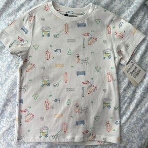 Tucker + Tate grey fog hot dog t shirt